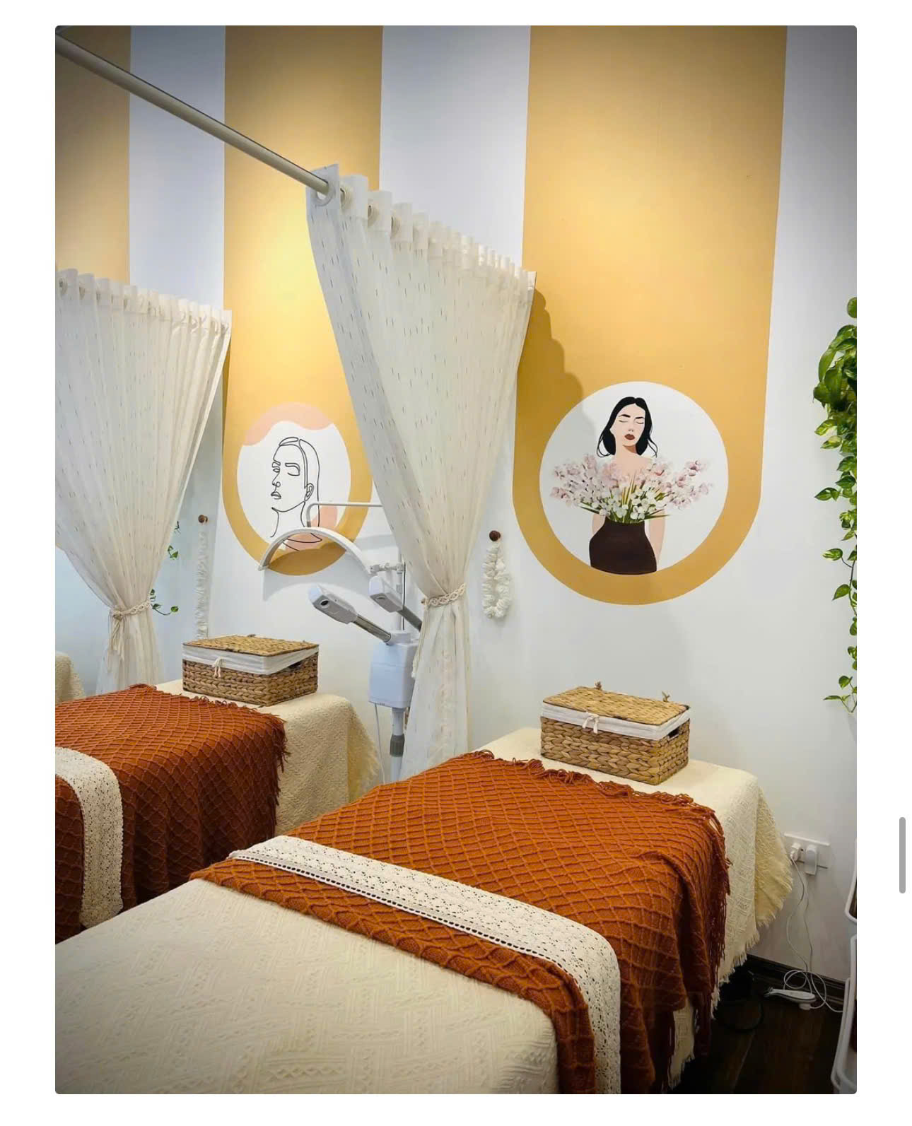 Không gian spa được thiết kế đẹp với AI